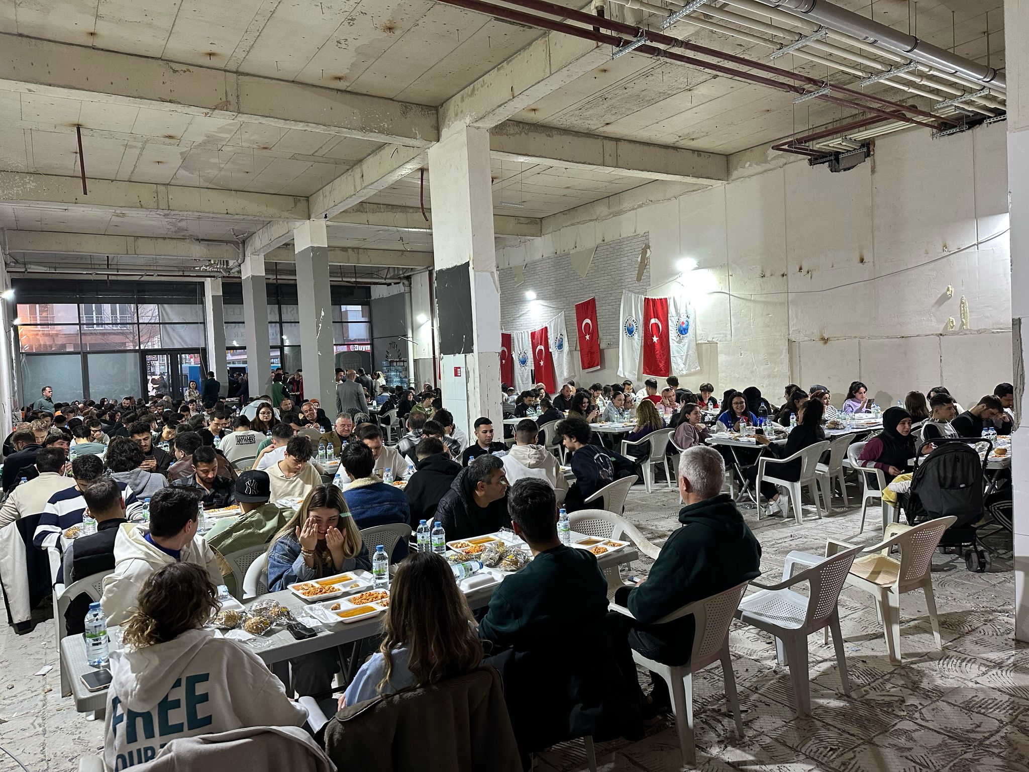 ftar-soframizi-paylasmaya-devam-ed-yoruz